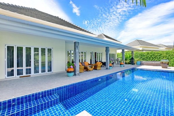 BLACK MOUNTAIN VILLAS - OFF-PLAN, READY TO MOVE IN, RESALES (show house available to view)